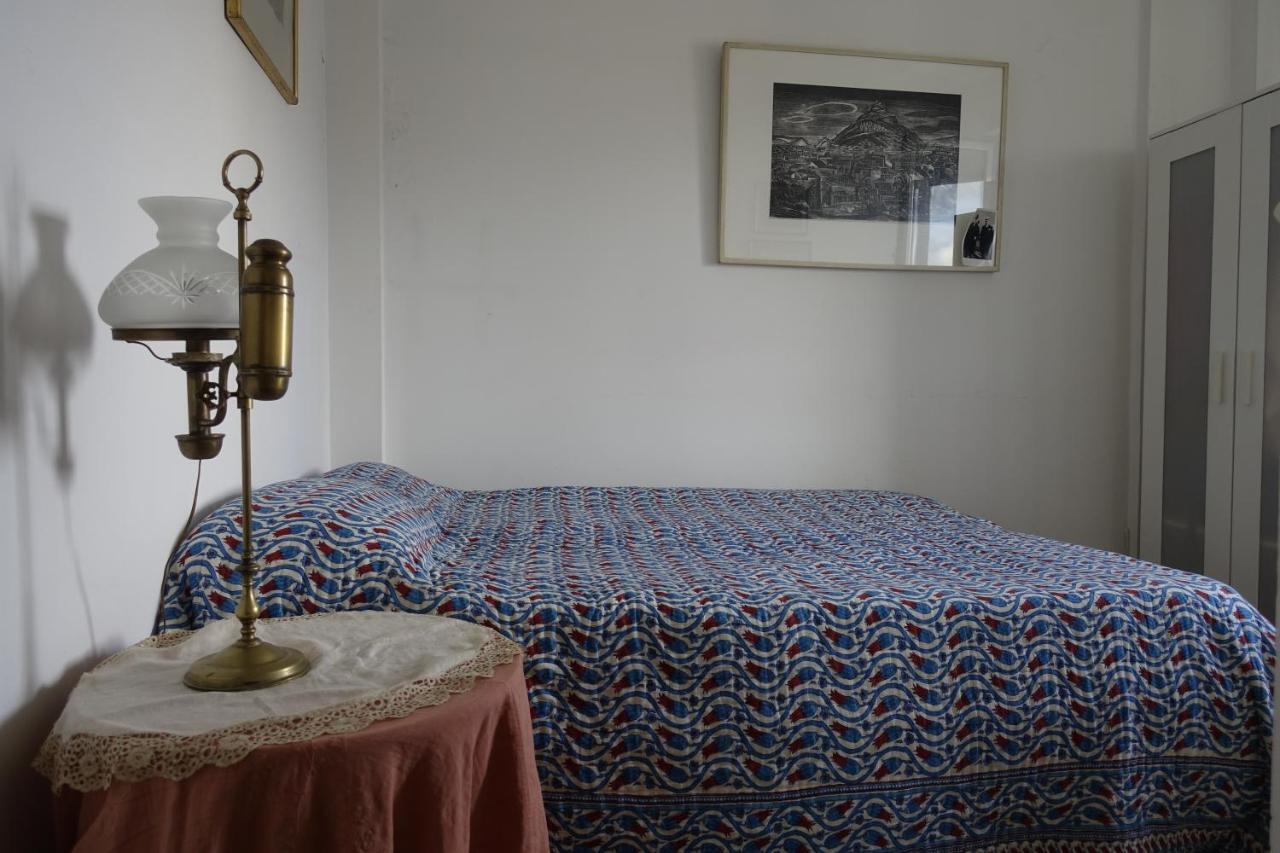 Eleni'S Home In Athens-Room Rental ภายนอก รูปภาพ